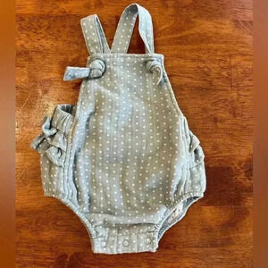 Vignette sage green dot bubble size 3-6 months